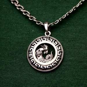 Серебряный подвес "Козерог"