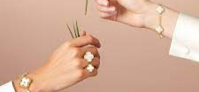 Вдохновение природой: Ювелирное искусство Van Cleef & Arpels