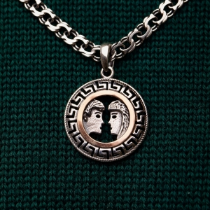 Серебряны подвес "Близнецы"