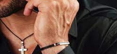 Мужские ювелирные украшения: Стиль, символика и самовыражение