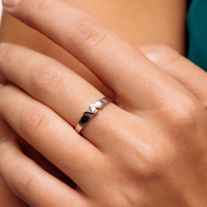 Срібна каблучка "Енігма"