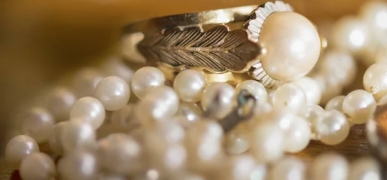 Можно ли носить фамильные драгоценности