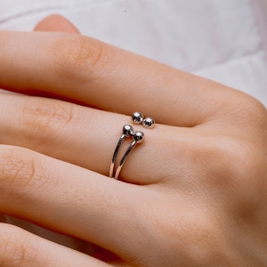 Срібна каблучка "Куля"