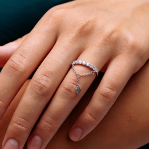 Срібна каблучка "Кохання"